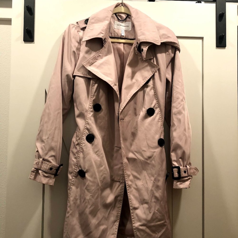 BCBG Generation blush pink rain jacket perfect for fall